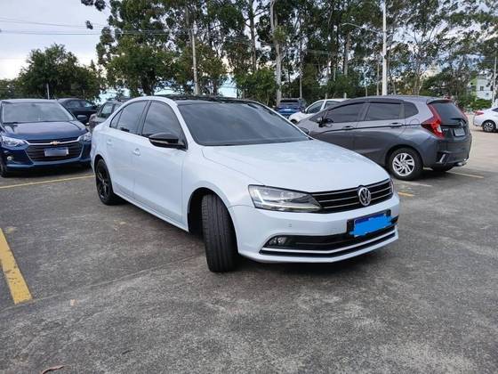 VOLKSWAGEN JETTA 2.0 TSI HIGHLINE 211CV GASOLINA 4P TIPTRONIC